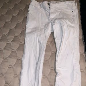 White Abercrombie jeans, size 26 W and 33 L